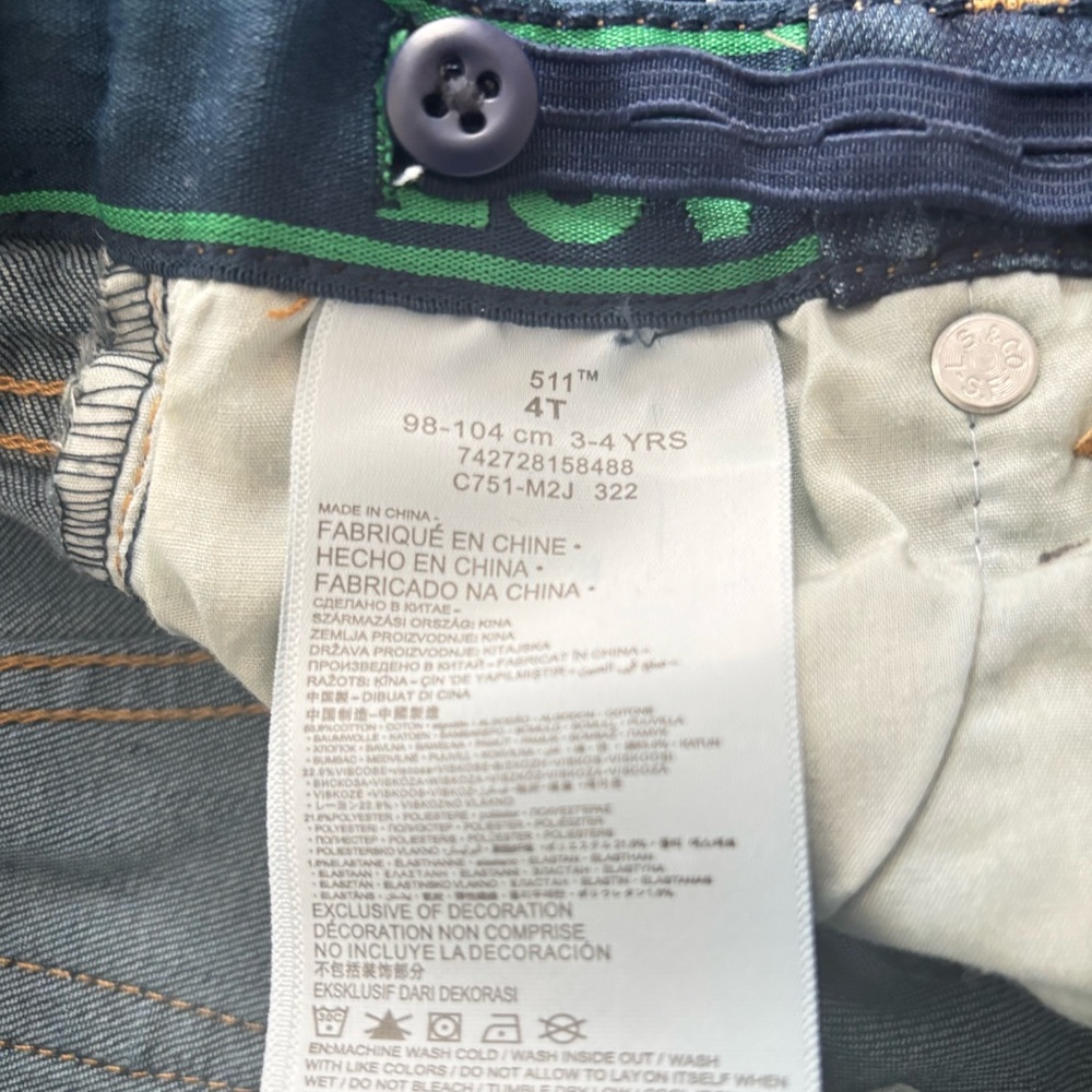 KIDS LEVI JEANS, size 4t - Picture 2 of 6